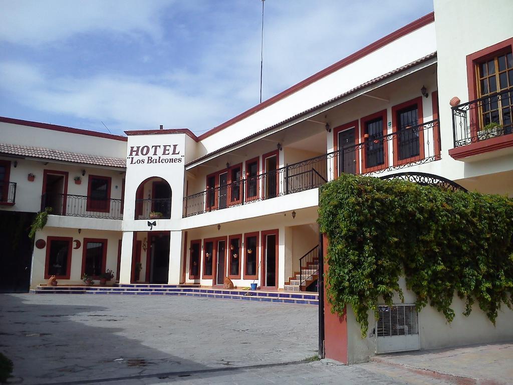 Hotel Los Balcones Parras de la Fuente Dış mekan fotoğraf
