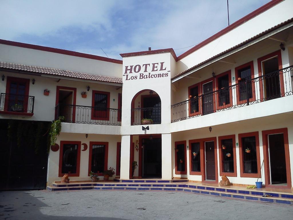 Hotel Los Balcones Parras de la Fuente Dış mekan fotoğraf